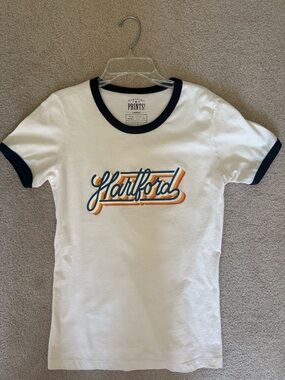 EUC Hartford Souvenir T-Shirt Size L